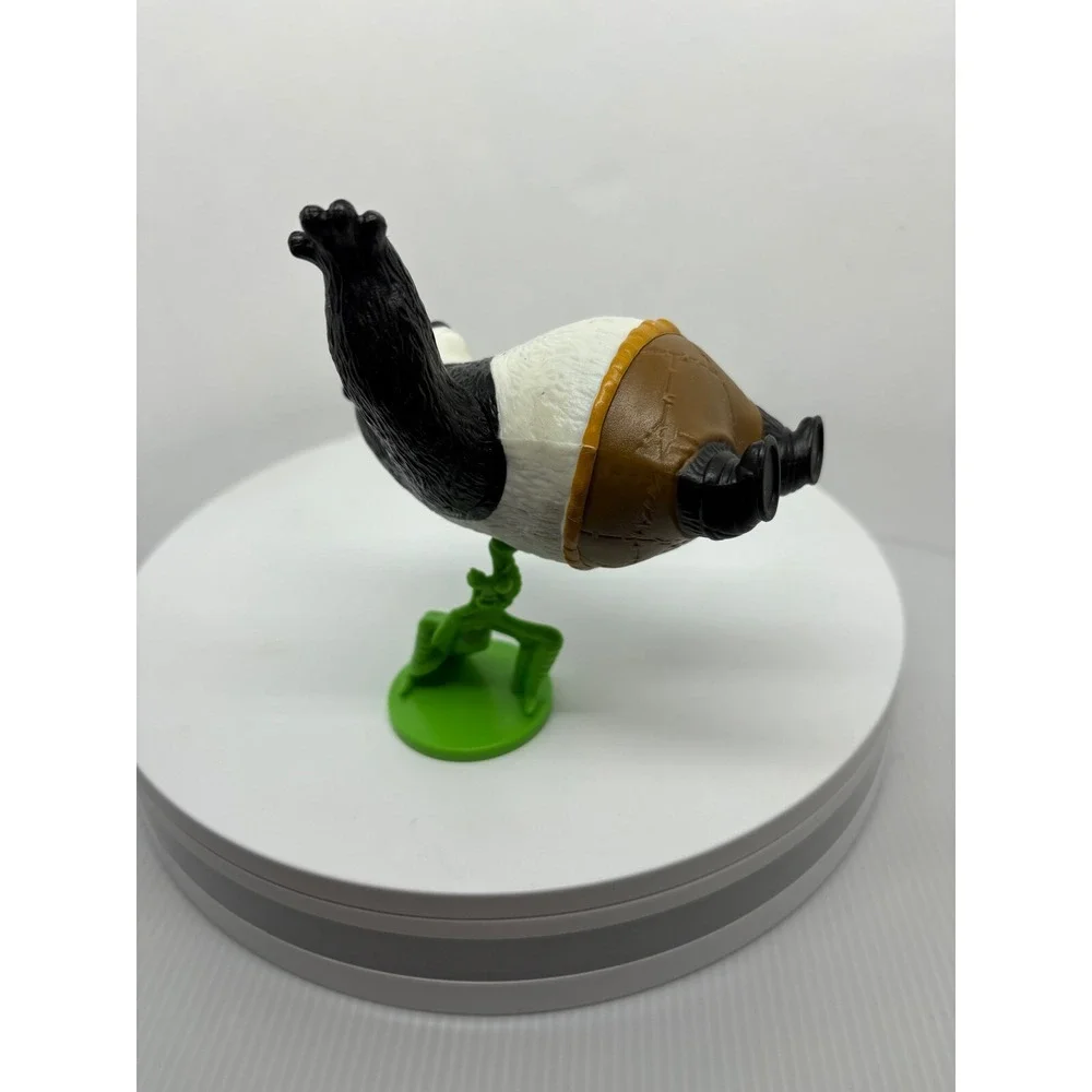 Kung Fu Panda Action Figure Po & Mantis Toy Cake Topper 2011 Dreamworks McDonald